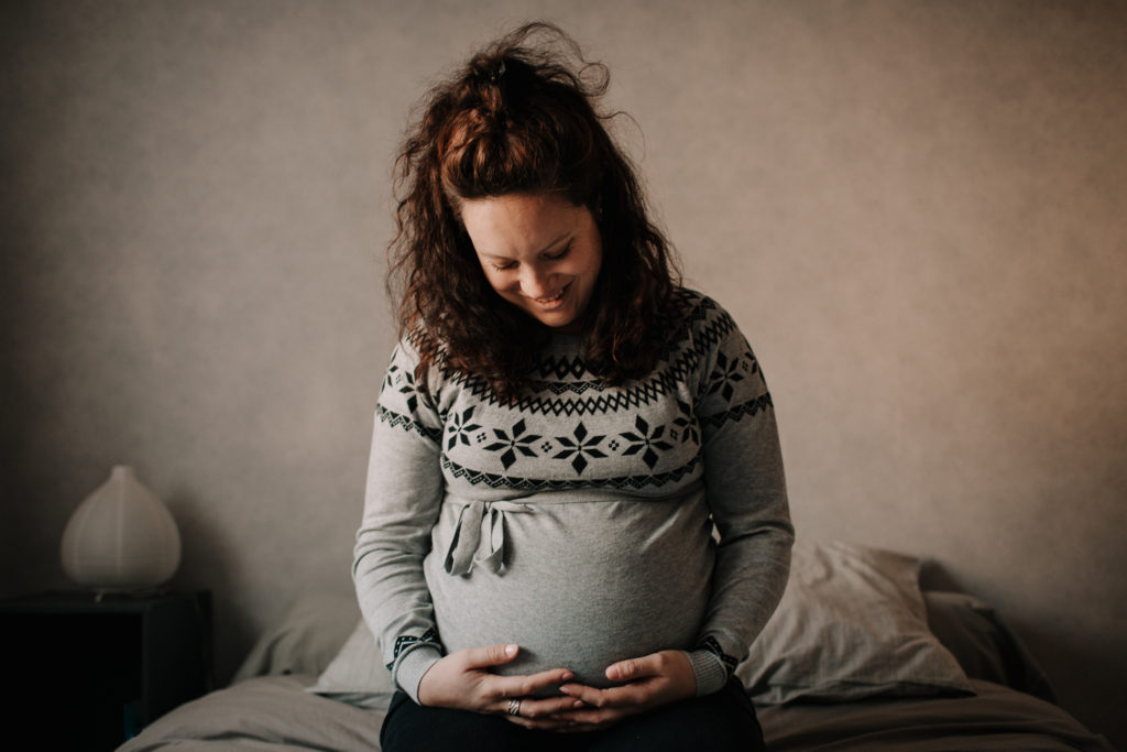Séance Maternité et grossesse en ArdècheSéance Maternité et grossesse en Ardèche au Cheylard