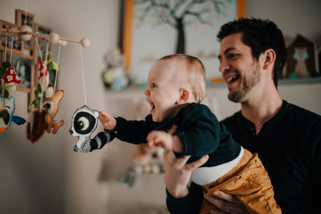Séance famille et enfance en Ardèche dans la région Rhône Alpes Auvergne