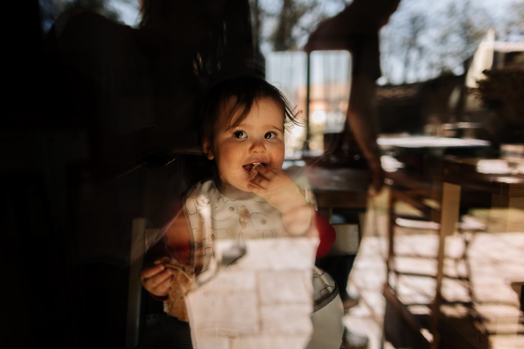 Photos de famille en Ardèche par Angelique Blaise photographe de famille