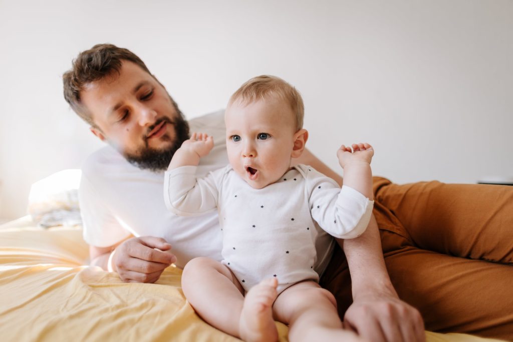 Séance famille à bollène dans le Vaucluse par Angélique Blaise photographe de famille