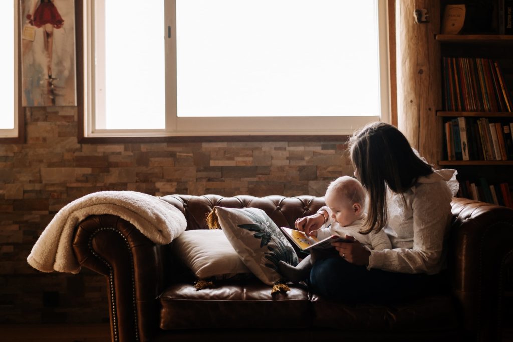 Séance famille à Dieulefit en drome par Angélique Blaise photographe de famille