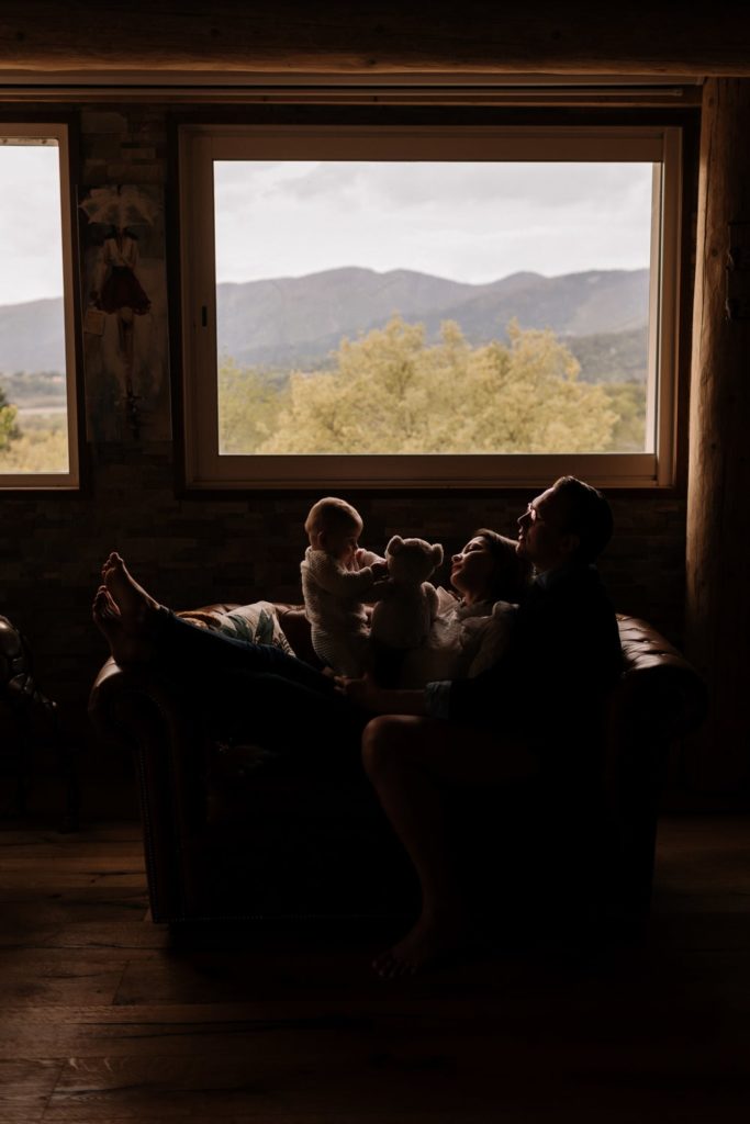 Séance famille à Dieulefit en drome par Angélique Blaise photographe de famille